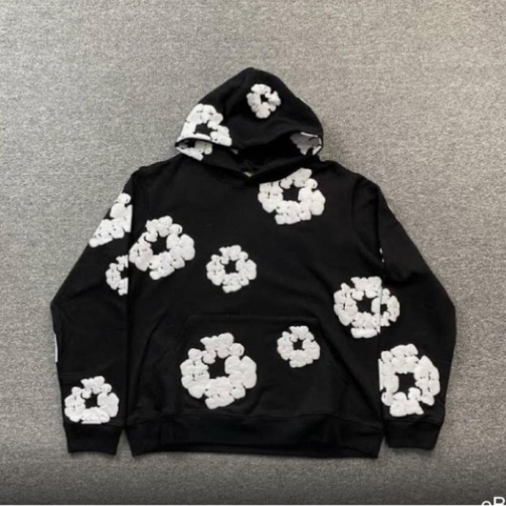 Denim Tears The Cotton
Wreath Sweatshirt